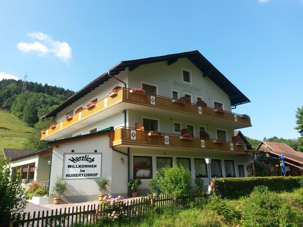 Hubertushof Hotel Trattenbach  Bagian luar foto